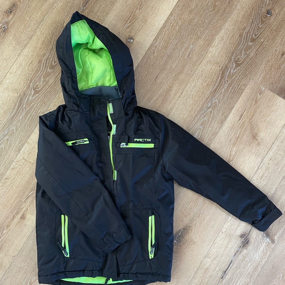 SKI jacket… only used on 1 trip!!